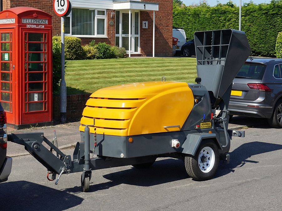concrete batching plant concrete pump self loading concrete mixer  trailered mixers
